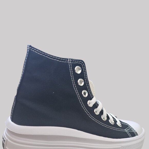 Converse - Picture 2 of 7